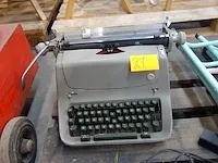 Typmachine - afbeelding 1 van  2