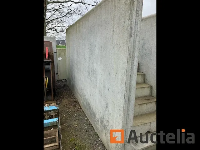 U beton + trap h x b: 2x4m - afbeelding 3 van  3