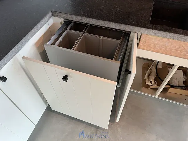 U-vormige houten keuken - afbeelding 3 van  28