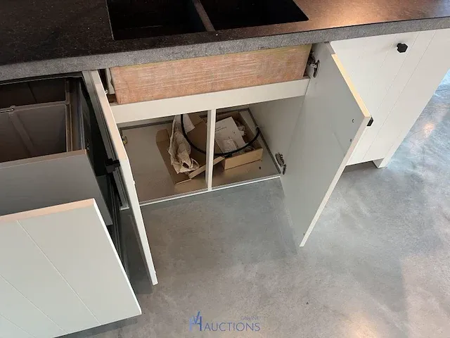 U-vormige houten keuken - afbeelding 4 van  28