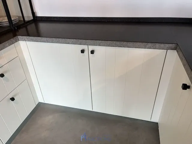 U-vormige houten keuken - afbeelding 5 van  28