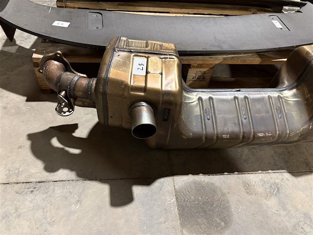 Uitlaat porsche - afbeelding 2 van  5