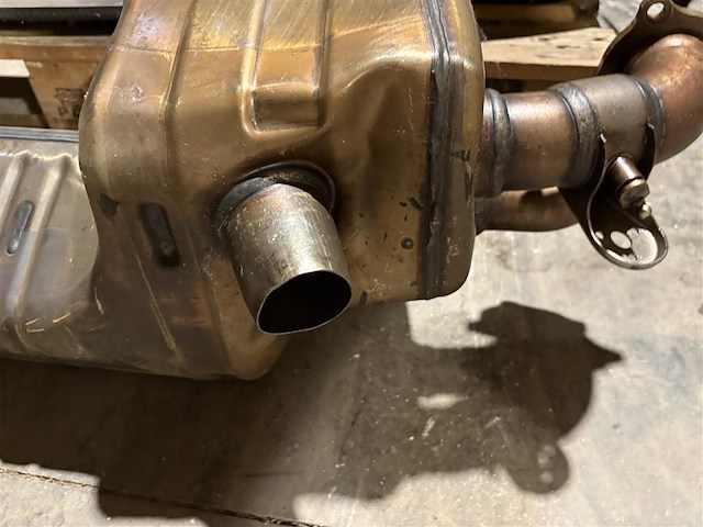 Uitlaat porsche - afbeelding 5 van  5