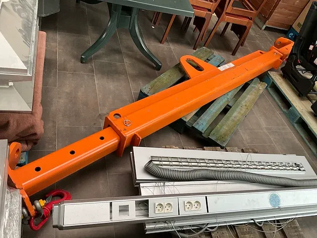 Uitschuifbare evenaar bomaco evu08 - afbeelding 1 van  7
