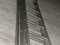 Uitschuifbare ladder d.c.b. - afbeelding 2 van  4