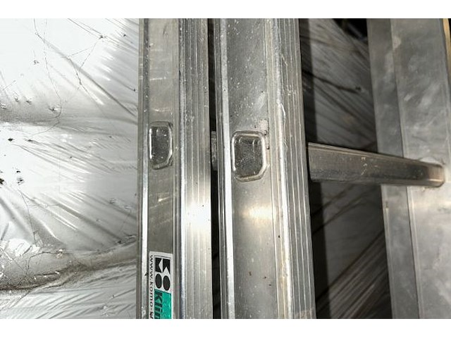 Uitschuifbare ladder dirks - afbeelding 3 van  4