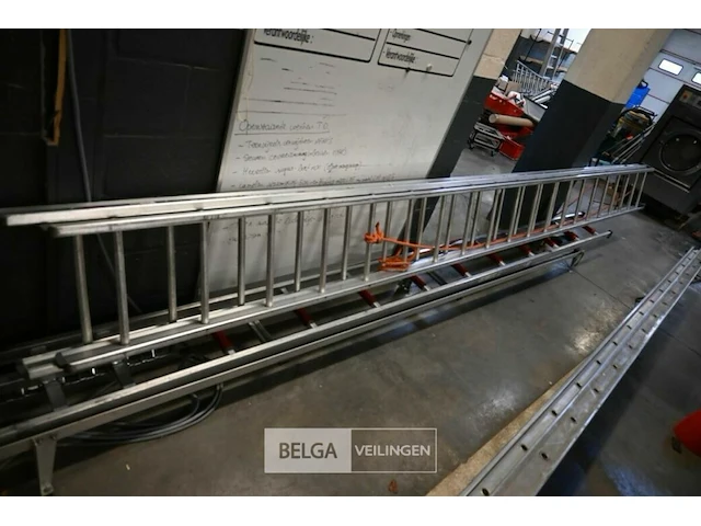 Uitschuifbare ladder met 2 x 20 sporten - aluminium - afbeelding 1 van  1
