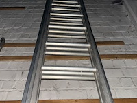 Uitschuifbare ladder solide - afbeelding 2 van  4