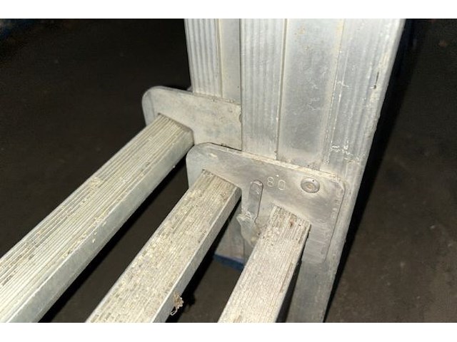 Uitschuifbare ladder solide - afbeelding 4 van  4