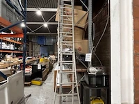 Uitschuifbare ladder - afbeelding 2 van  4