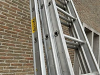 Uitschuifbare ladder - afbeelding 3 van  5