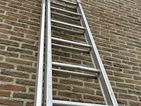 Uitschuifbare ladder - afbeelding 2 van  5