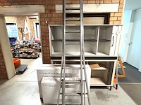 Uitschuifbare ladder - afbeelding 1 van  4