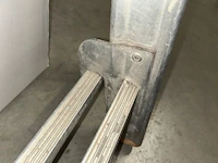 Uitschuifbare ladder - afbeelding 4 van  4