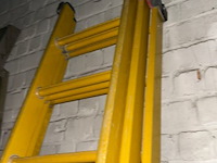 Uitschuifbare ladder - afbeelding 2 van  3