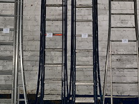 Uitschuifbare ladder - afbeelding 1 van  4