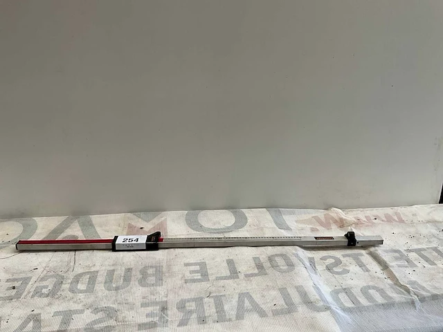 Uitschuifbare meetstok - afbeelding 1 van  3