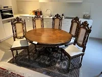 Uitschuifbare ovalen jachttafel met 5 stoelen