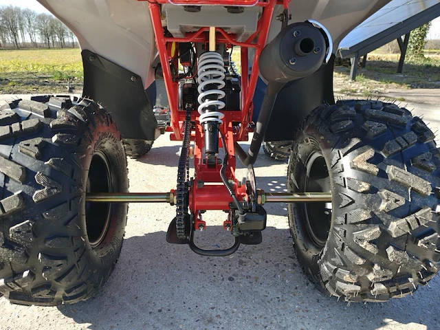 Ultra 125cc quad 8 inch - afbeelding 17 van  24