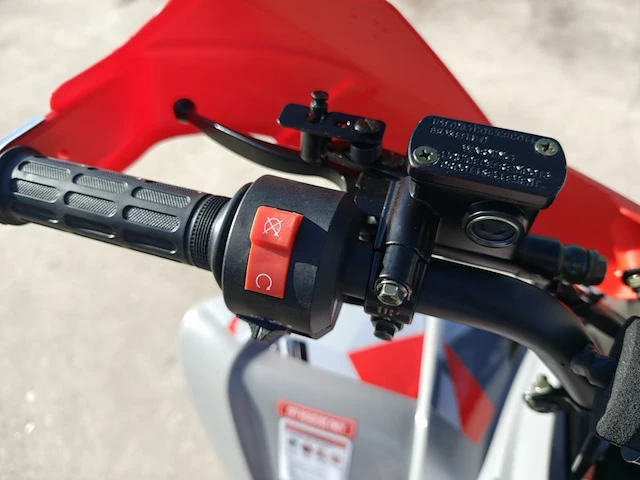 Ultra 125cc quad 8 inch - afbeelding 5 van  24