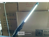 Ultra felle lichte herlaadbare staaf ledlamp met regelbare lichtsterkte tot 500 lumen- regelbaar van 5 tot 500lumen -nieuw en ongebruikt - afbeelding 3 van  3