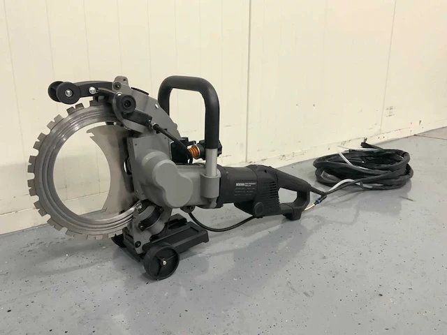 Ultra force equipment - ac7400 - betonzaag - afbeelding 23 van  23