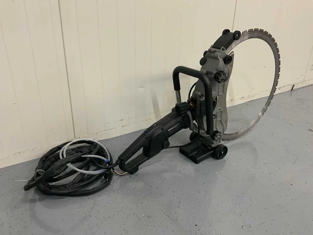 Ultra force equipment - ac8600 - betonzaag - afbeelding 2 van  15