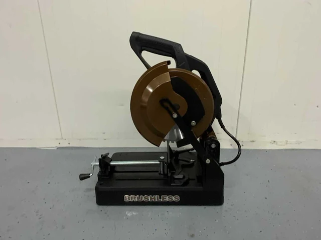 Ultra force equipment - dc955 - cirkelzaagmachine metaal - afbeelding 12 van  21