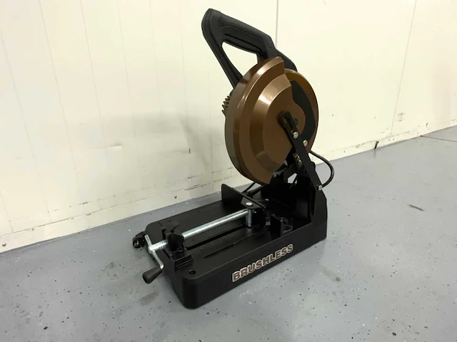 Ultra force equipment - dc955 - cirkelzaagmachine metaal - afbeelding 15 van  21