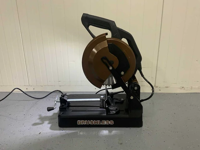 Ultra force equipment - dc955 - cirkelzaagmachine metaal - afbeelding 20 van  21