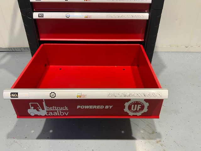 Ultra force equipment - gereedschapswagen 7 laden gevuld - afbeelding 23 van  24