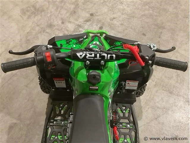 Ultra motocross - ma07e - quad - afbeelding 9 van  10