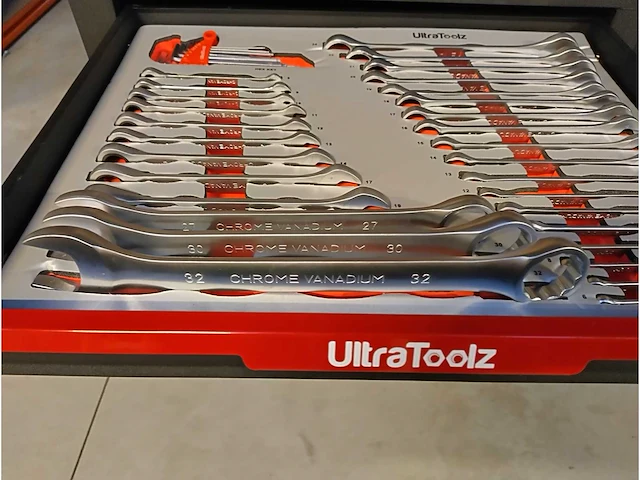 Ultra toolz - 12/11 met powertools - gereedschapswagen - 2024 - afbeelding 20 van  29