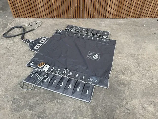 Ultrasound stimulatie pads met bijbehorende tas. - afbeelding 2 van  6