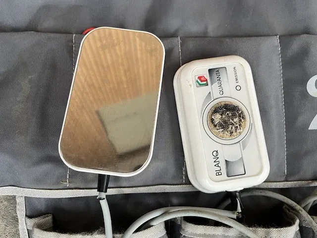 Ultrasound stimulatie pads met bijbehorende tas. - afbeelding 4 van  6