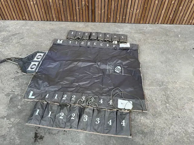 Ultrasound stimulatie pads met bijbehorende tas. - afbeelding 2 van  8