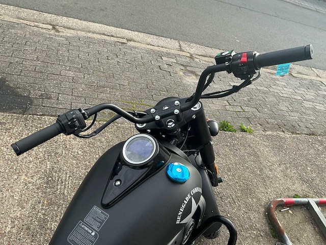 Um commando 125 renegade motorfiets - afbeelding 5 van  19