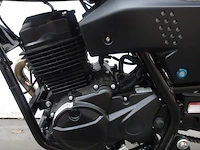 Um renagade scrambler x café - afbeelding 6 van  10
