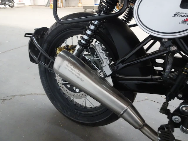 Um renagade scrambler x café - afbeelding 9 van  10