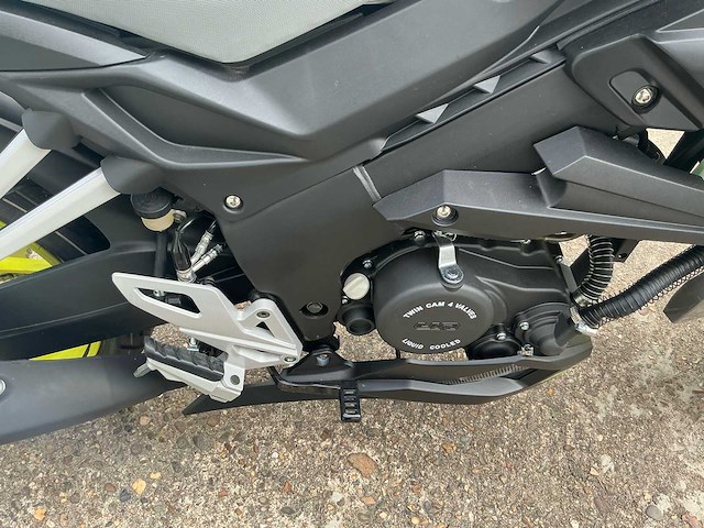 Um xtreet rs 125 xgj125-28b motorfiets - afbeelding 3 van  19