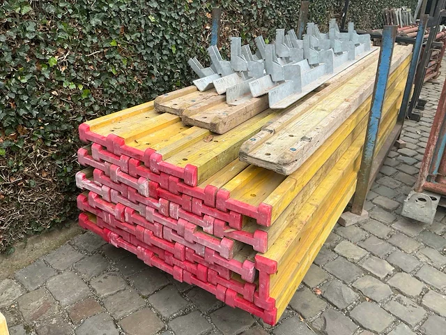 Uni costruct / doka bouwhout (40x) - afbeelding 1 van  2