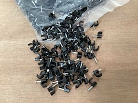Uni kabelclips rond 7 mm, zwart (30000x) - afbeelding 1 van  3