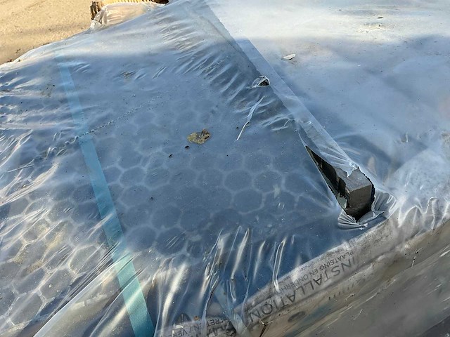 Uniceramica zwembadboordstenen ca 21,6 lm - afbeelding 4 van  5