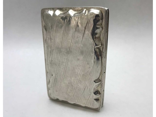 Unieke zilveren tabaksdoosje met monogram koning willem iii der nederlanden (1849-1890) - afbeelding 34 van  34