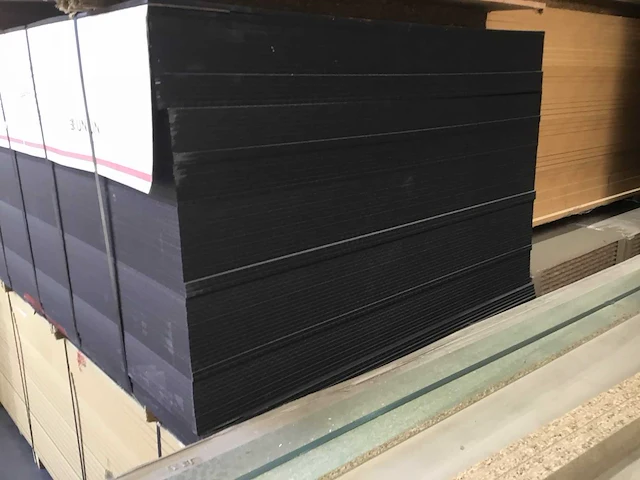 Unilin - mr black - mdf (118x) - afbeelding 4 van  4