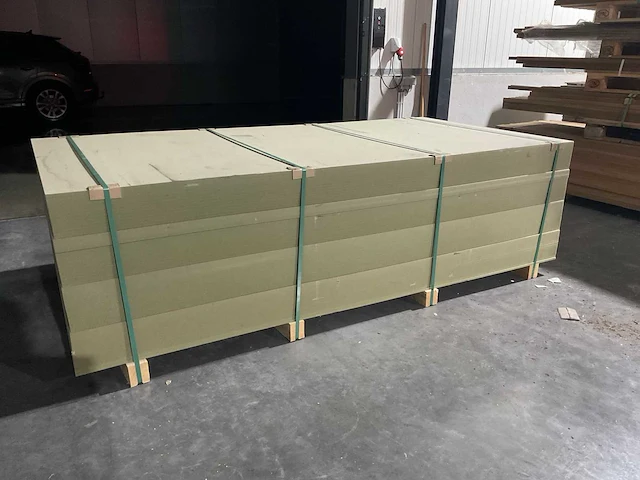 Unilin mdf wbp 12 mm (80x) - afbeelding 1 van  3