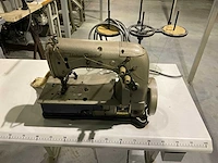 Union special 1naalds kettingsteek machine type 51300 - afbeelding 3 van  5