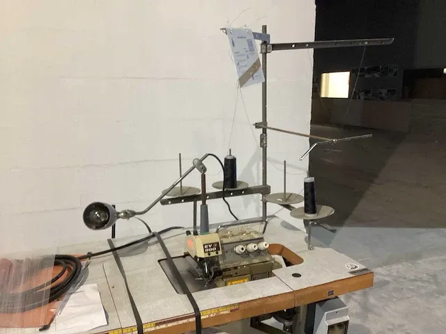 Union special ev900 naaimachine - afbeelding 5 van  9