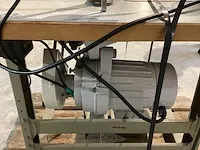 Union special ev900 naaimachine - afbeelding 7 van  9