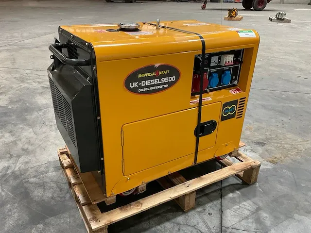 Universal kraft uk diesel 9500 stroomgenerator - afbeelding 1 van  6